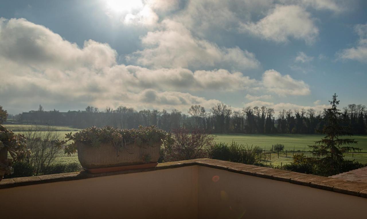 B&B Villa Barbarossa Petrignano ภายนอก รูปภาพ
